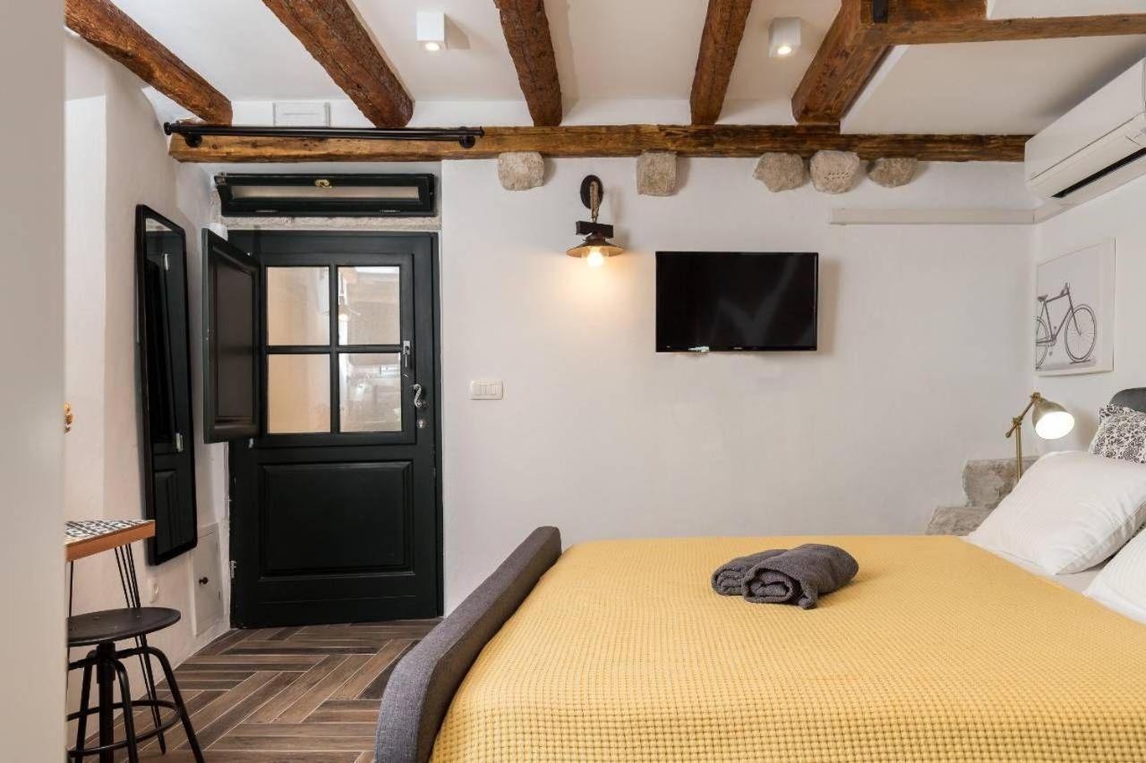 Private Accommodion Linda Studio Dubrovnik Extérieur photo
