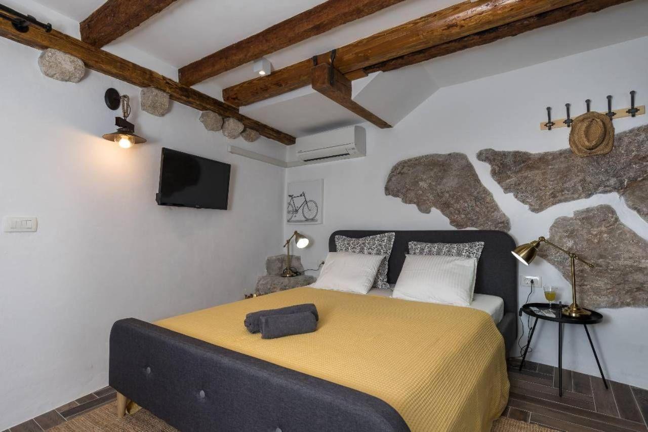 Private Accommodion Linda Studio Dubrovnik Extérieur photo